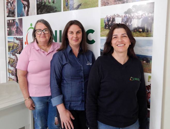 Secretárias desempenham trabalho essencial para o desenvolvimento das organizações