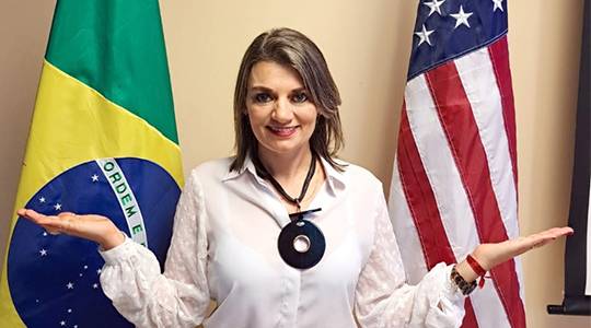 Felicidade no mundo corporativo é tema de palestra de associada da Unitec nos Estados Unidos